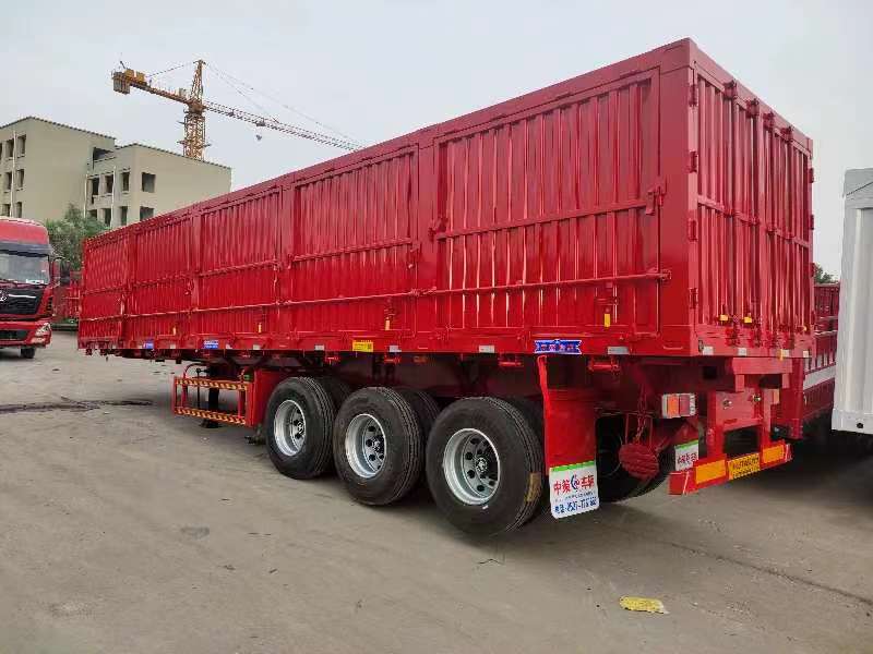 Полуприцеп – Самосвальный с боковой разгрузкой (зерновоз), 3-х осный LUXUDA