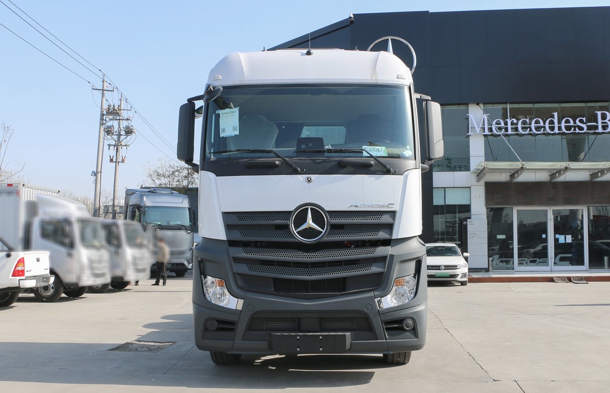 Седельный тягач MERCEDES-BENZ ACTROS 2658 (6×4)