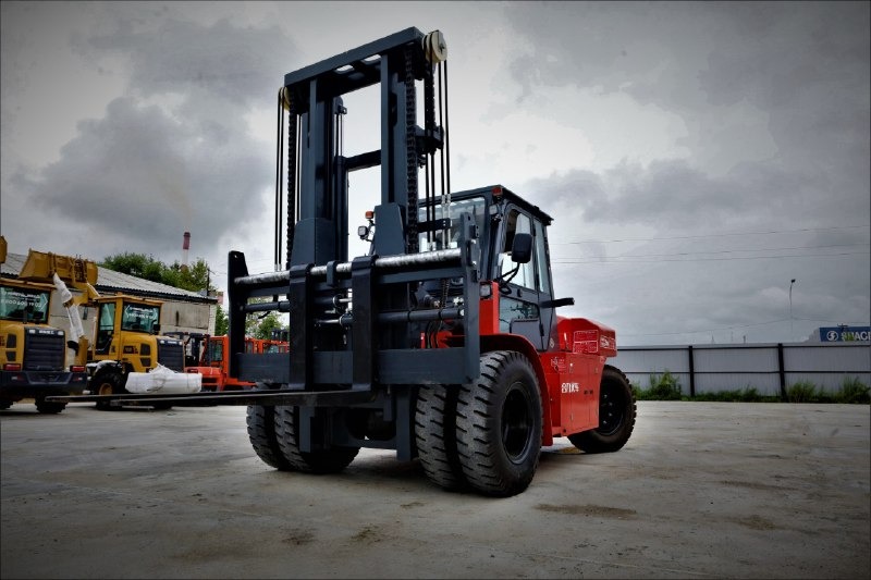 Преимущества и недостатки вилочных погрузчиков Heli