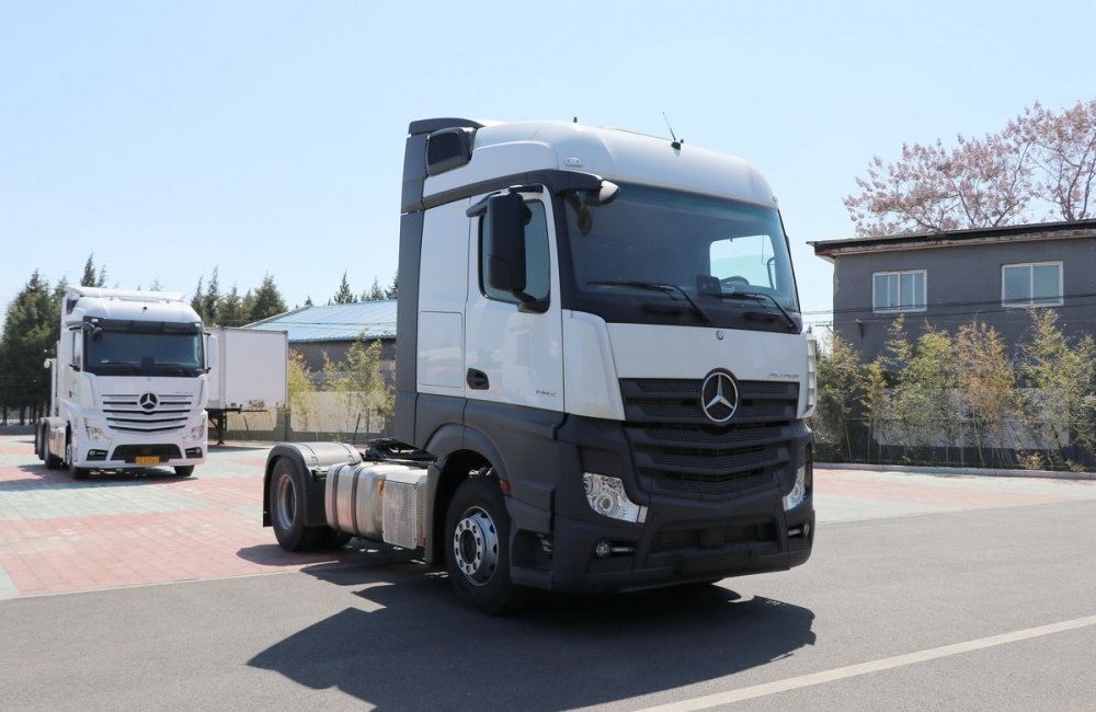 Тягач седельный MERCEDES-BENZ ACTROS 1842 (4×2)