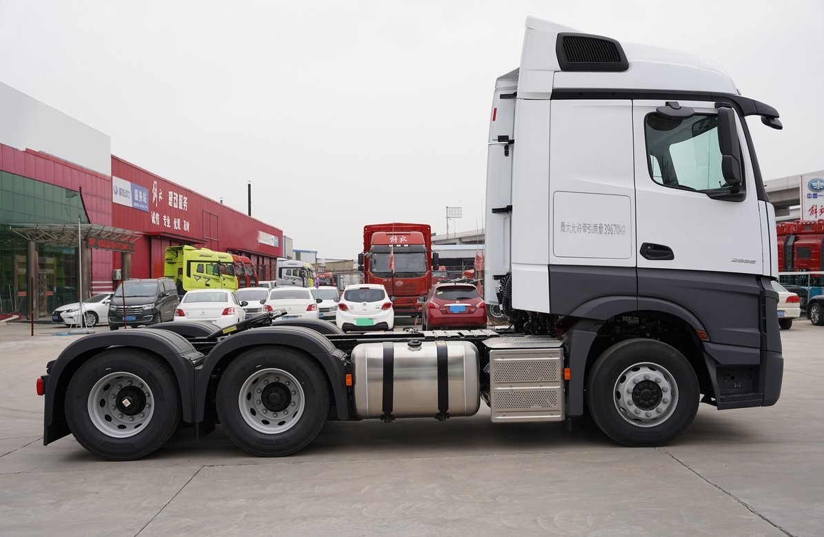 Седельный тягач MERCEDES-BENZ ACTROS 2658 (6×4)