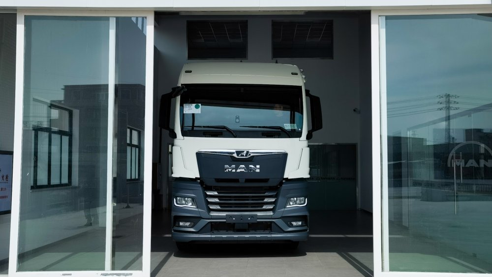 Седельный тягач MAN TGX28.470 6X2