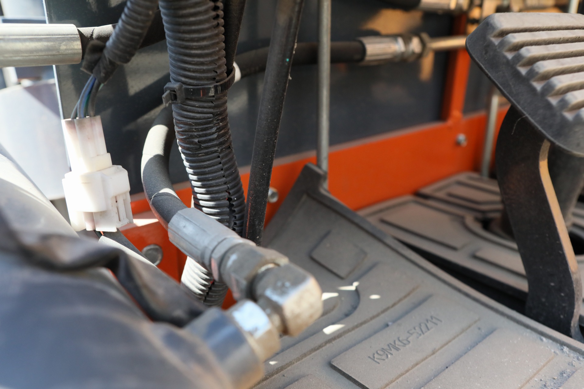 Вилочный погрузчик HELI CPCD35