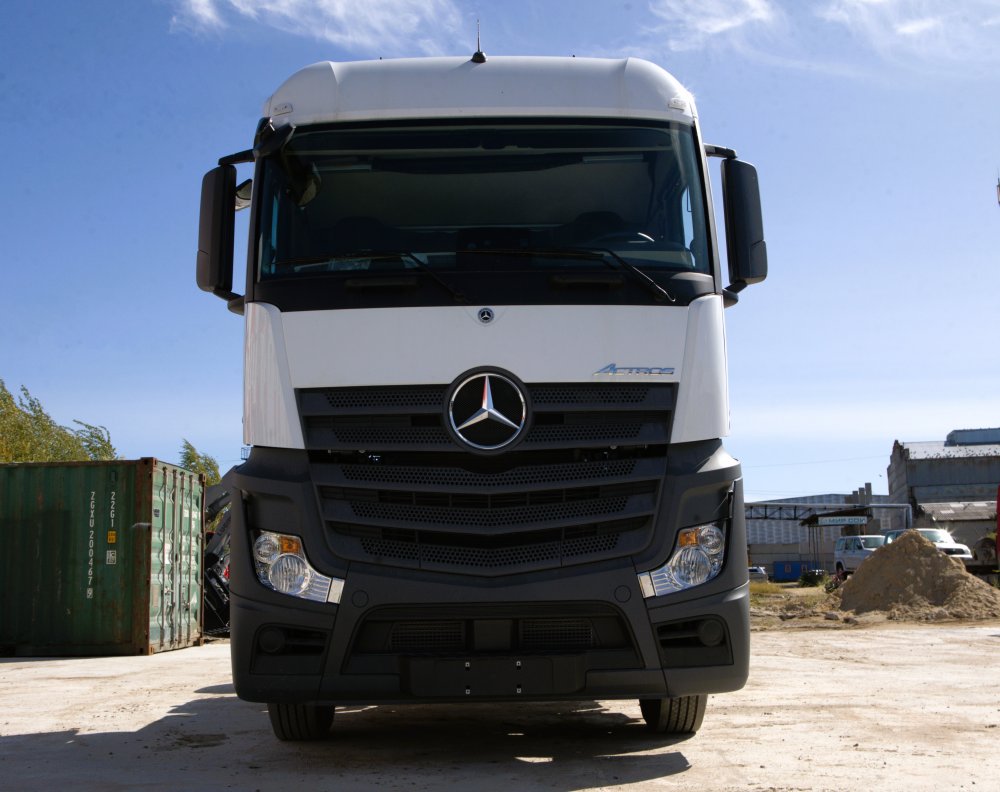 Тягач седельный MERCEDES-BENZ ACTROS 1848 (4×2)