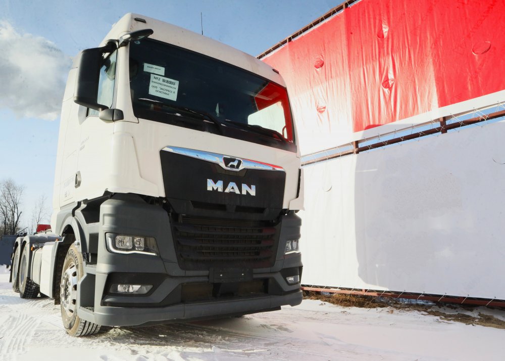 Седельный тягач MAN TGX28.470 6X2-2 BLS