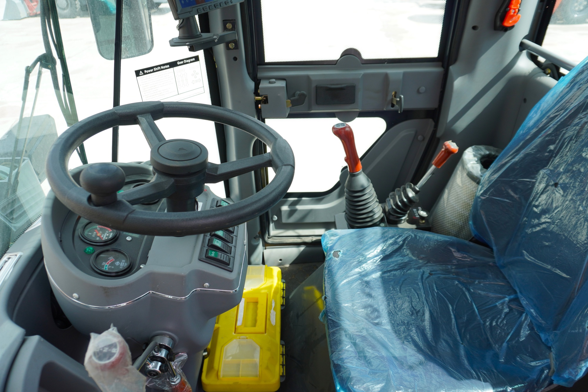 Фронтальный погрузчик  Lugong Т916