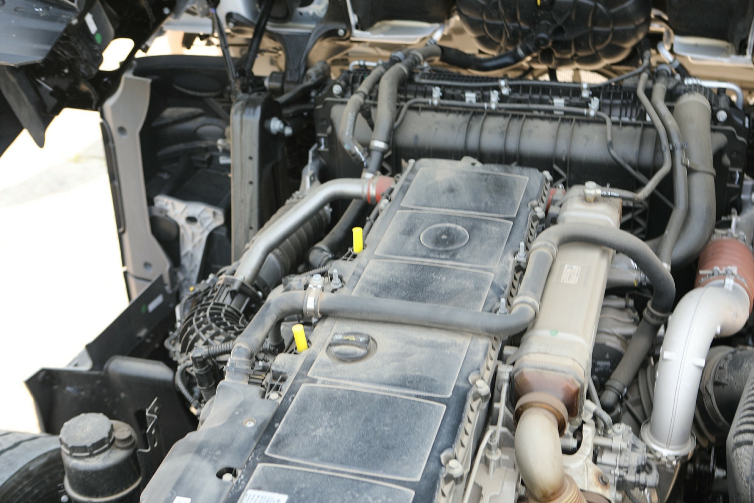 Экономическая эффективность седельных тягачей: как снизить расходы на эксплуатацию