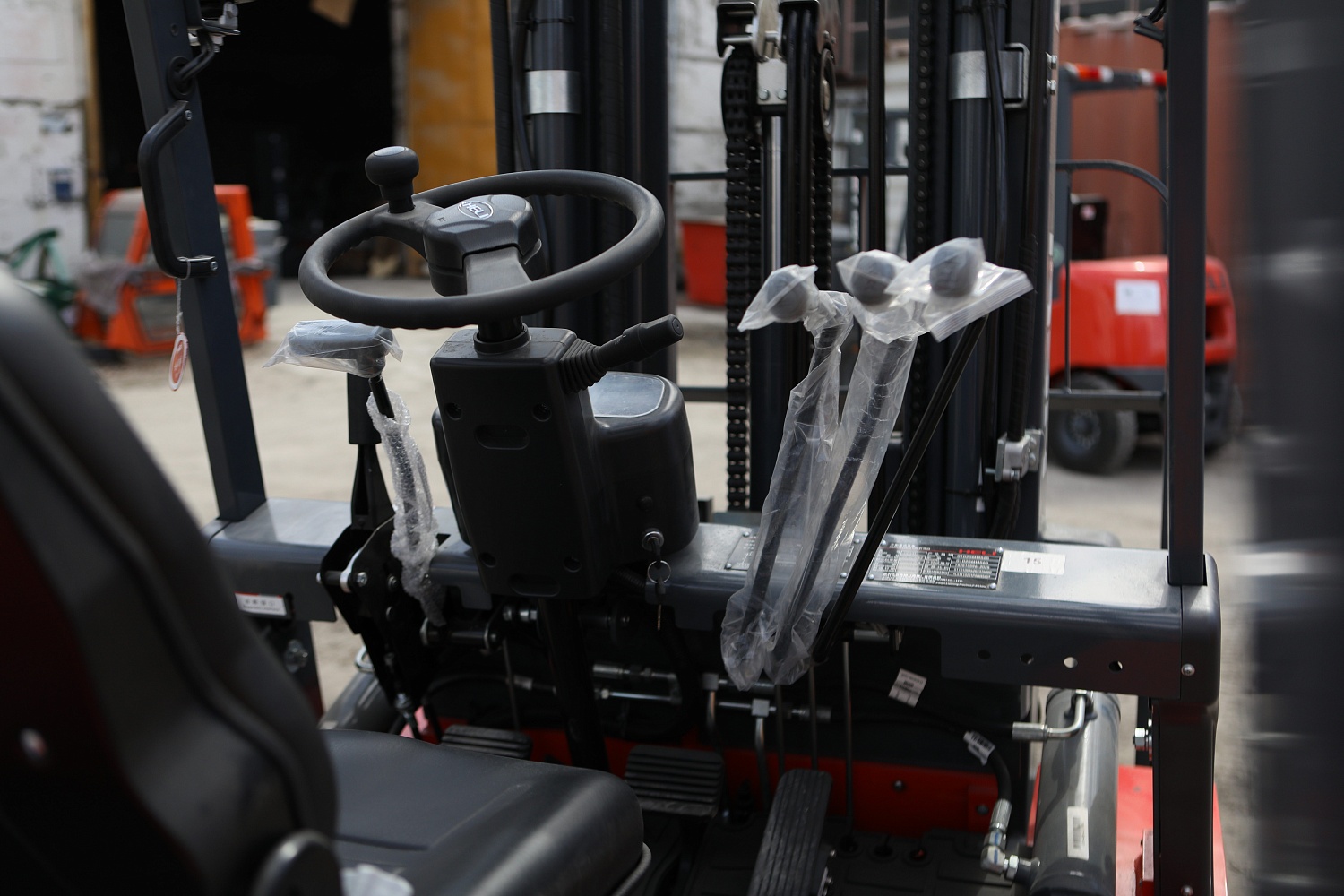 Вилочный погрузчик HELI CPQYD20