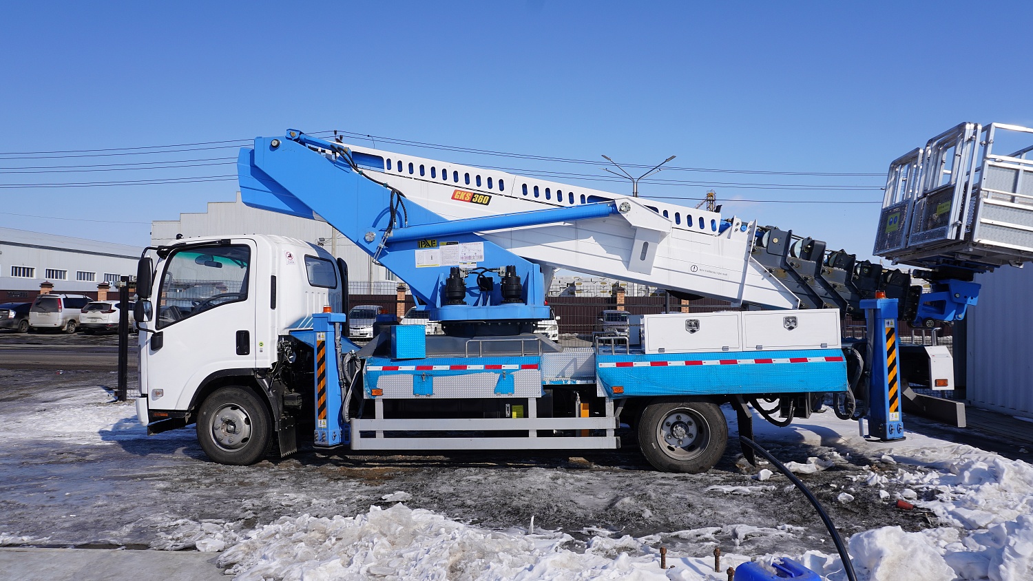 Автовышка Isuzu ELF KV100 30 метров