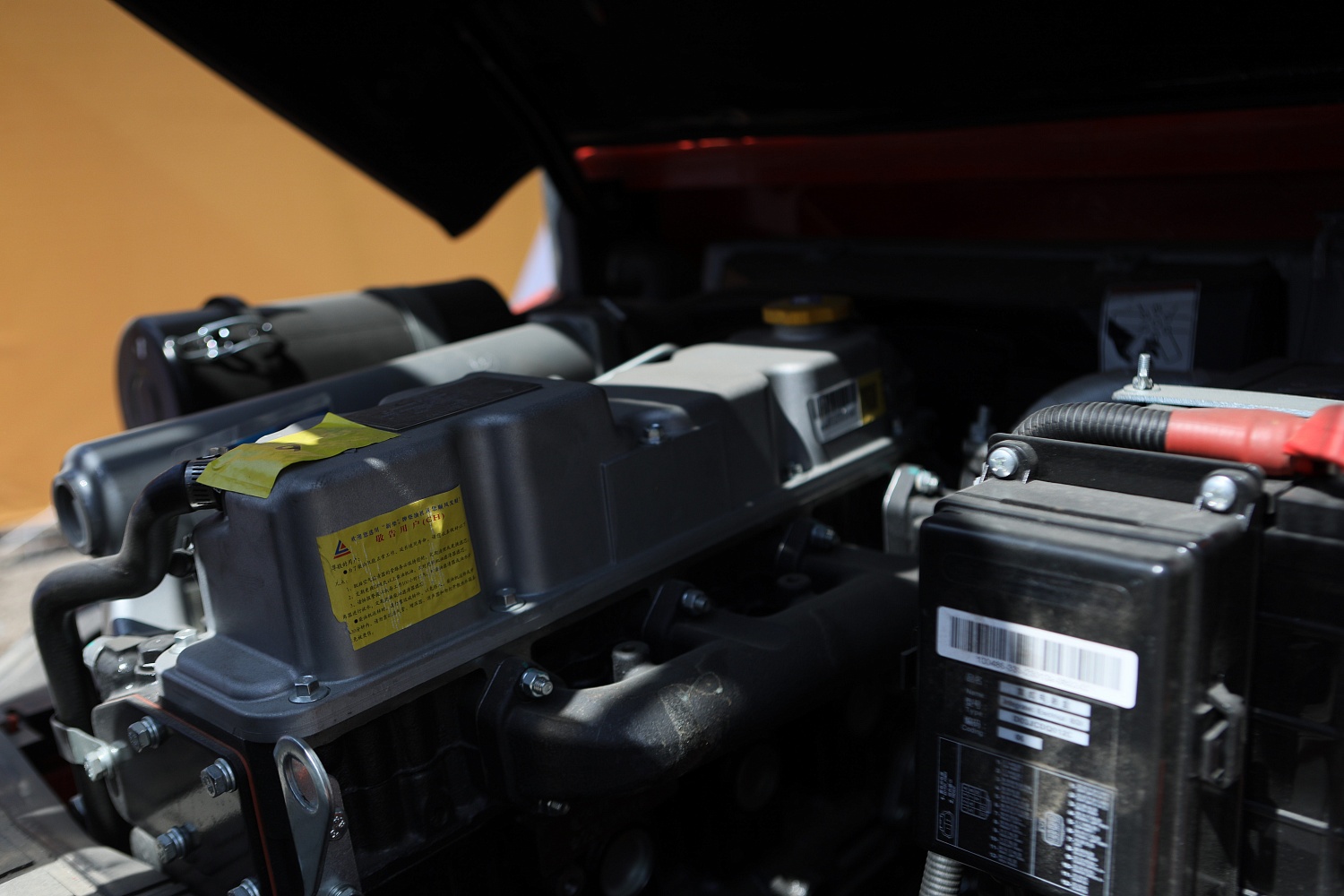 Вилочный погрузчик HELI CPQD15