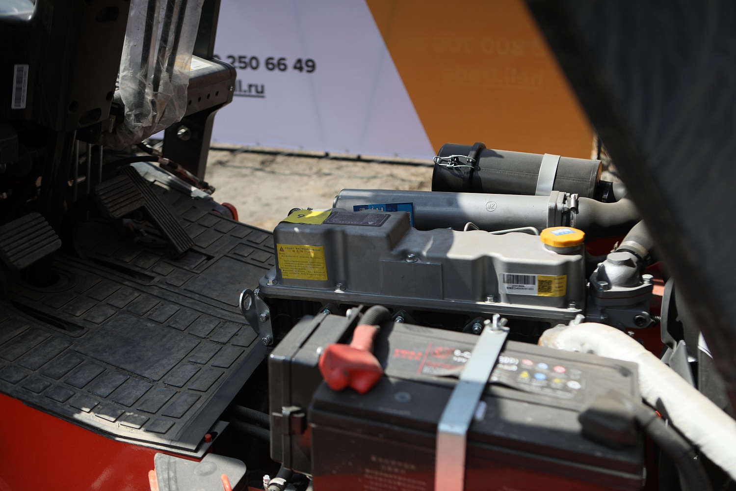 Вилочный погрузчик HELI CPCD15