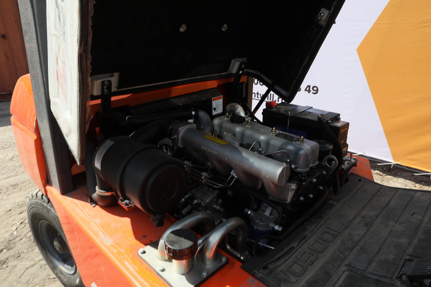 Вилочный погрузчик HELI CPC30