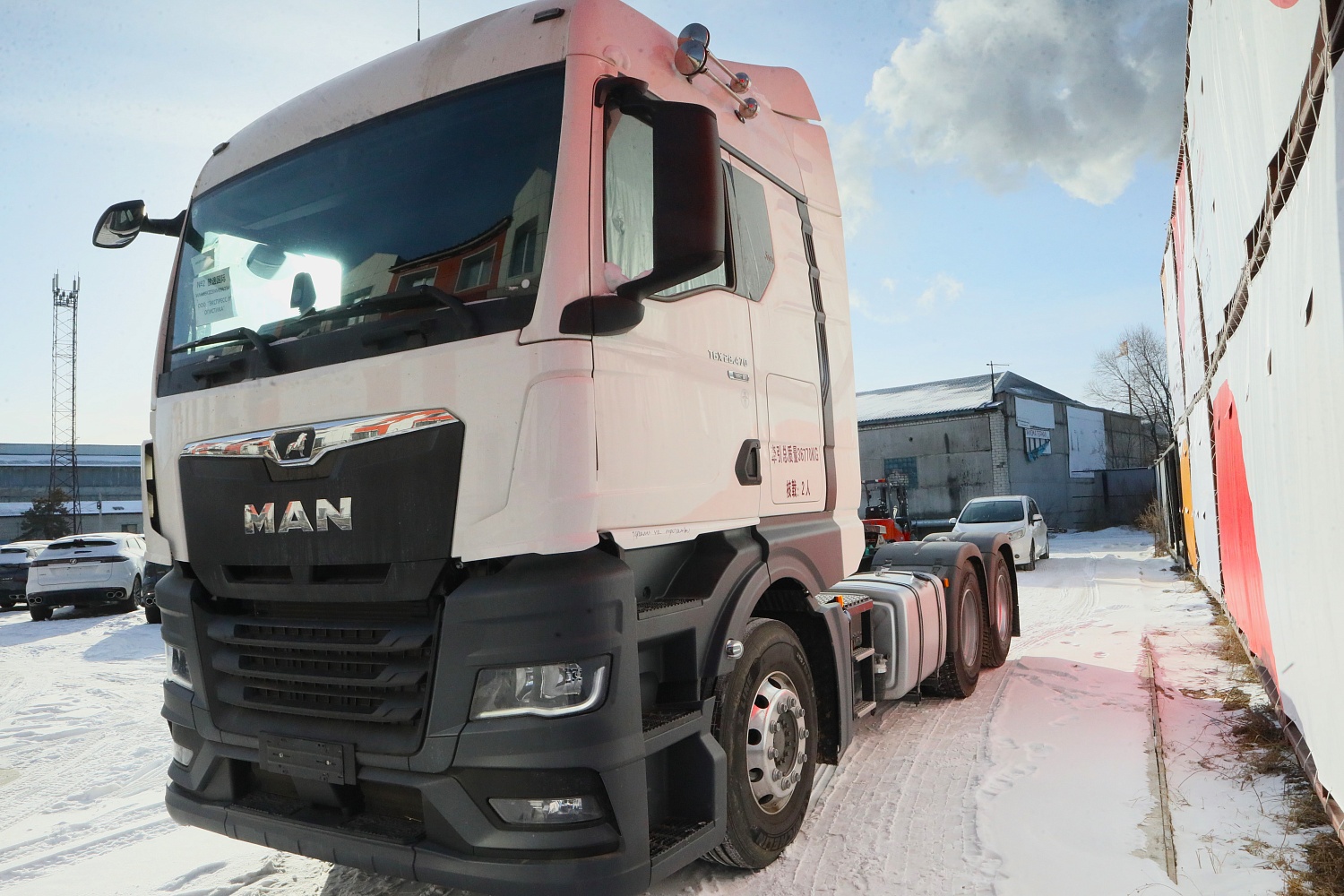 Советы по выбору и покупке седельного тягача: как не ошибиться с выбором!