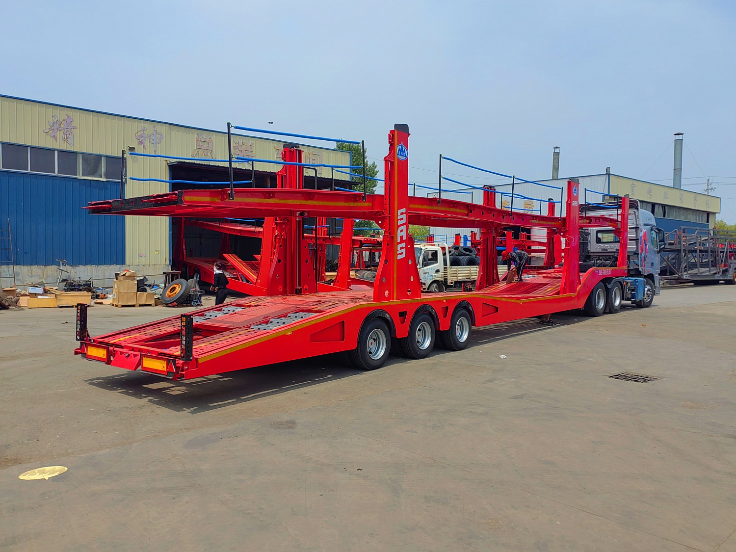 Полуприцепы-автовозы: ключ к эффективной перевозке автомобилей