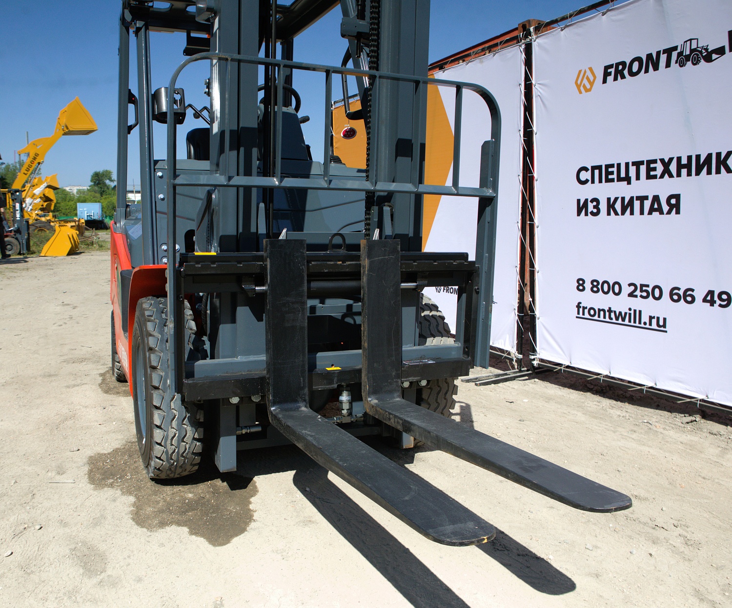 Вилочный погрузчик HELI CPD20 GB6LI-S